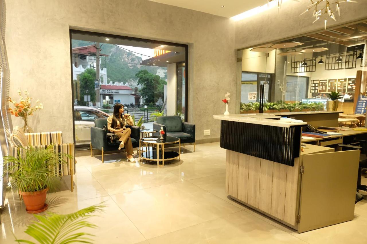 Black Mango Resort Kala Amb Экстерьер фото