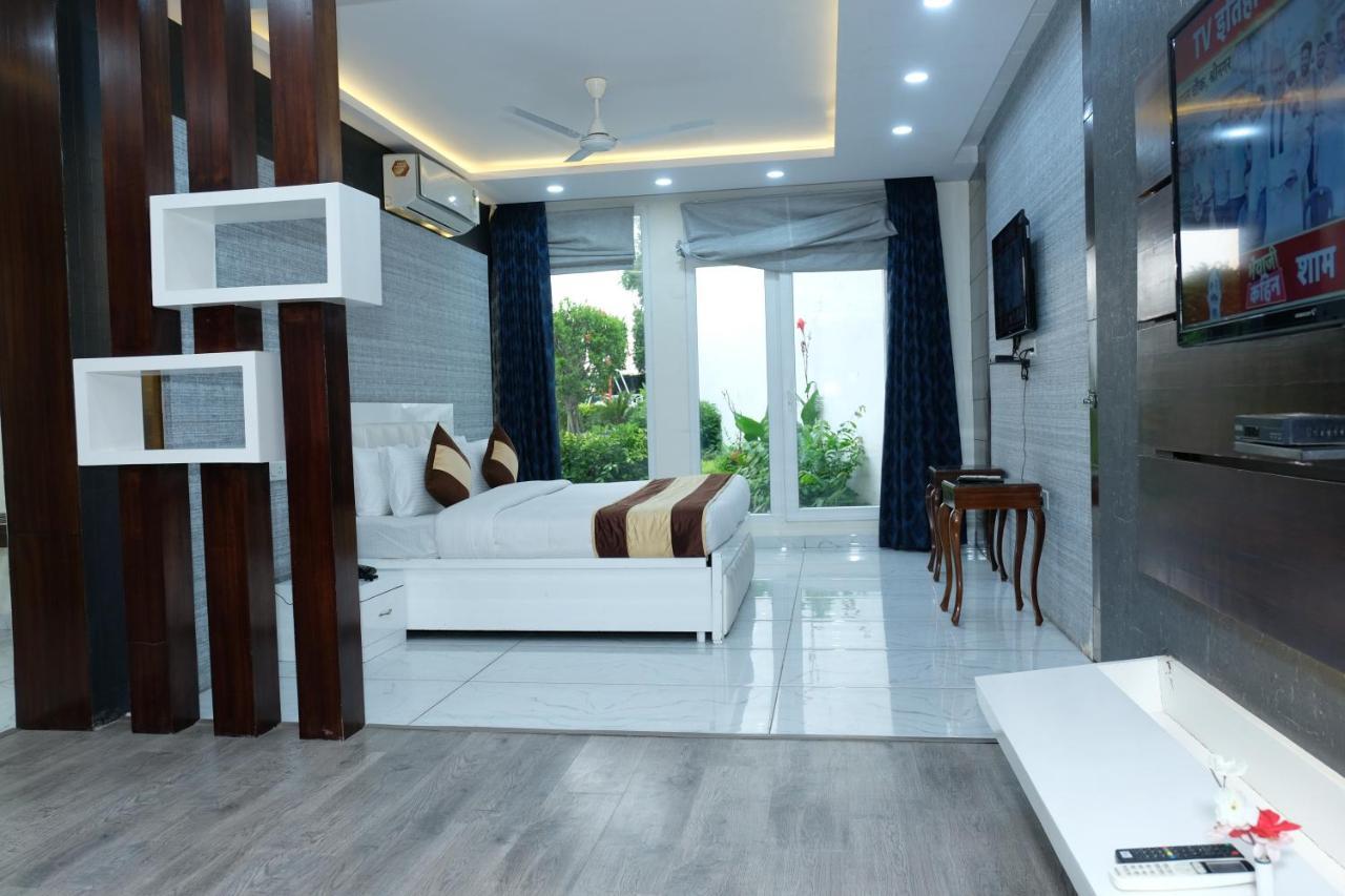 Black Mango Resort Kala Amb Экстерьер фото