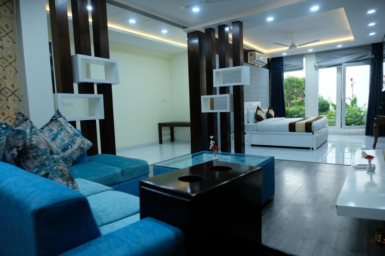 Black Mango Resort Kala Amb Экстерьер фото