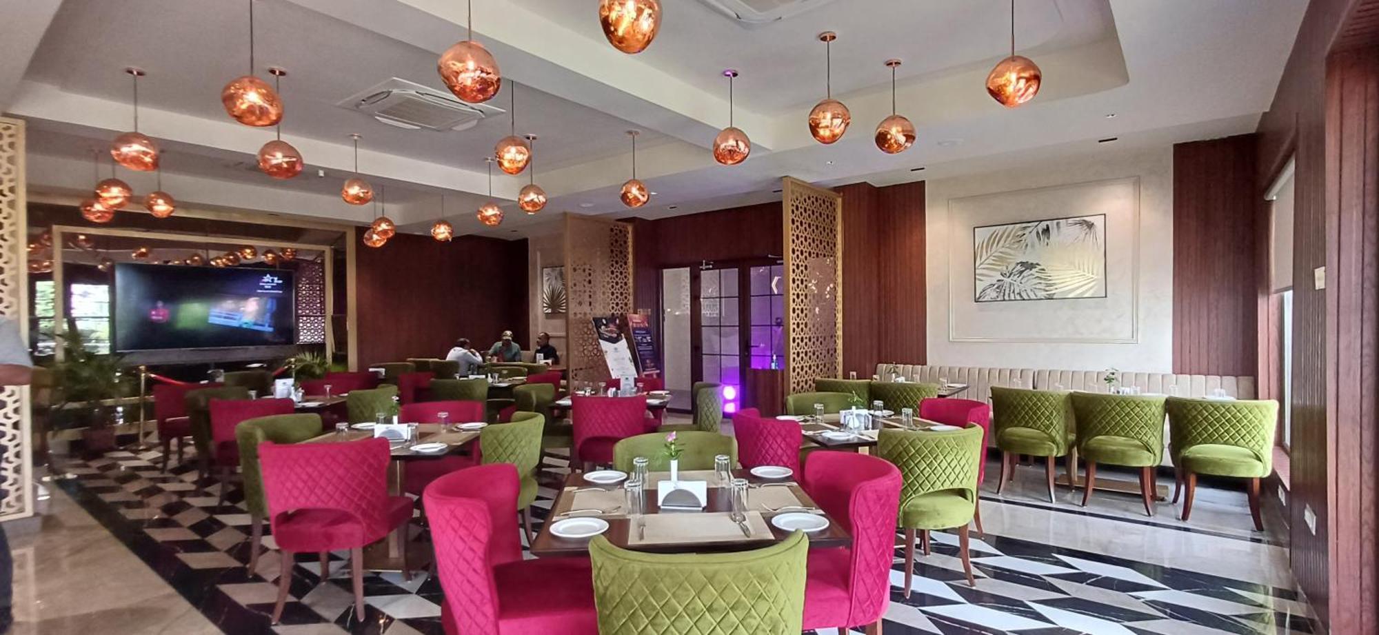 Black Mango Resort Kala Amb Экстерьер фото