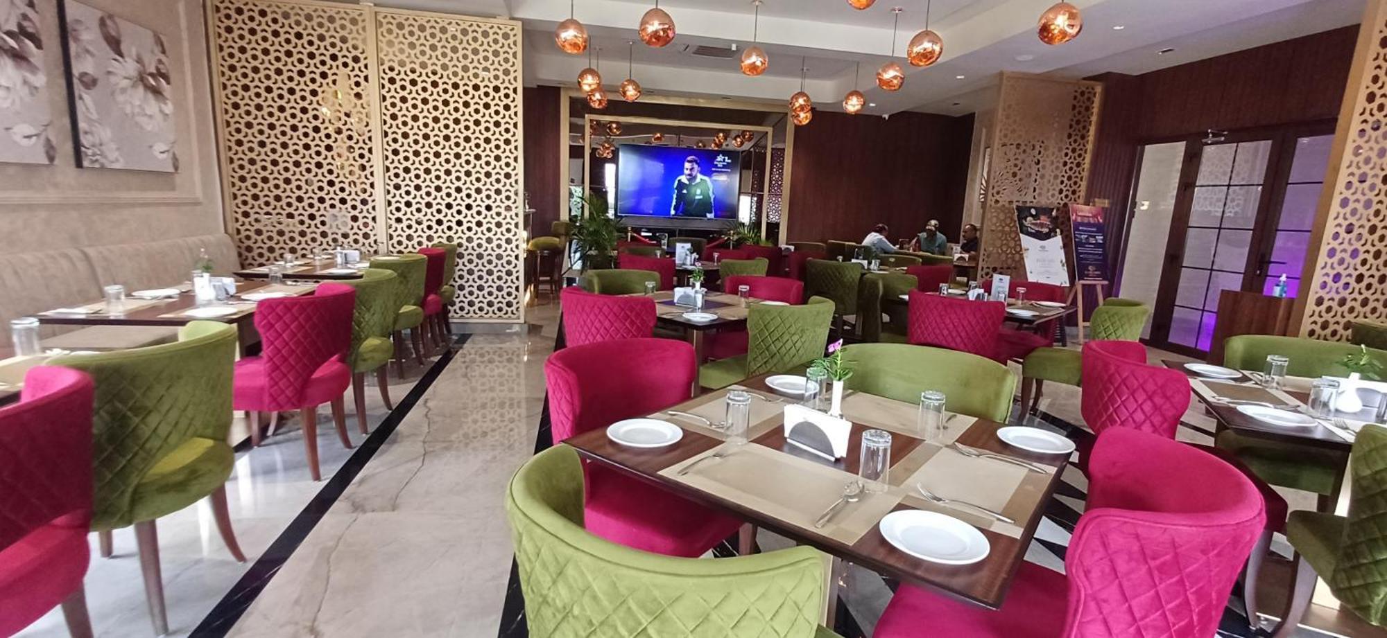 Black Mango Resort Kala Amb Экстерьер фото